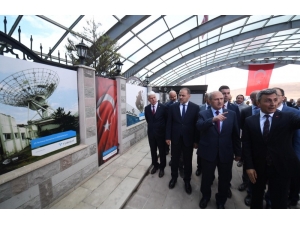 Bakan Turhan 15 Temmuz’da Saldırıya Uğrayan Türksat’taki Anma Programına Katıldı