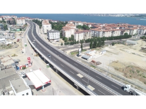 Yüzbaşılar Kavşağı’nun Çevre Yollarında Çalışmalar Sürüyor