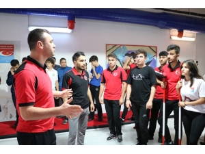 Körling Milli Takımı, Demokrasi Ve Milli Birlik Günü İçin Buzun Üstünde