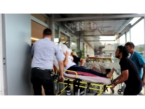 Tartıştığı Eşini Silahla Vurdu