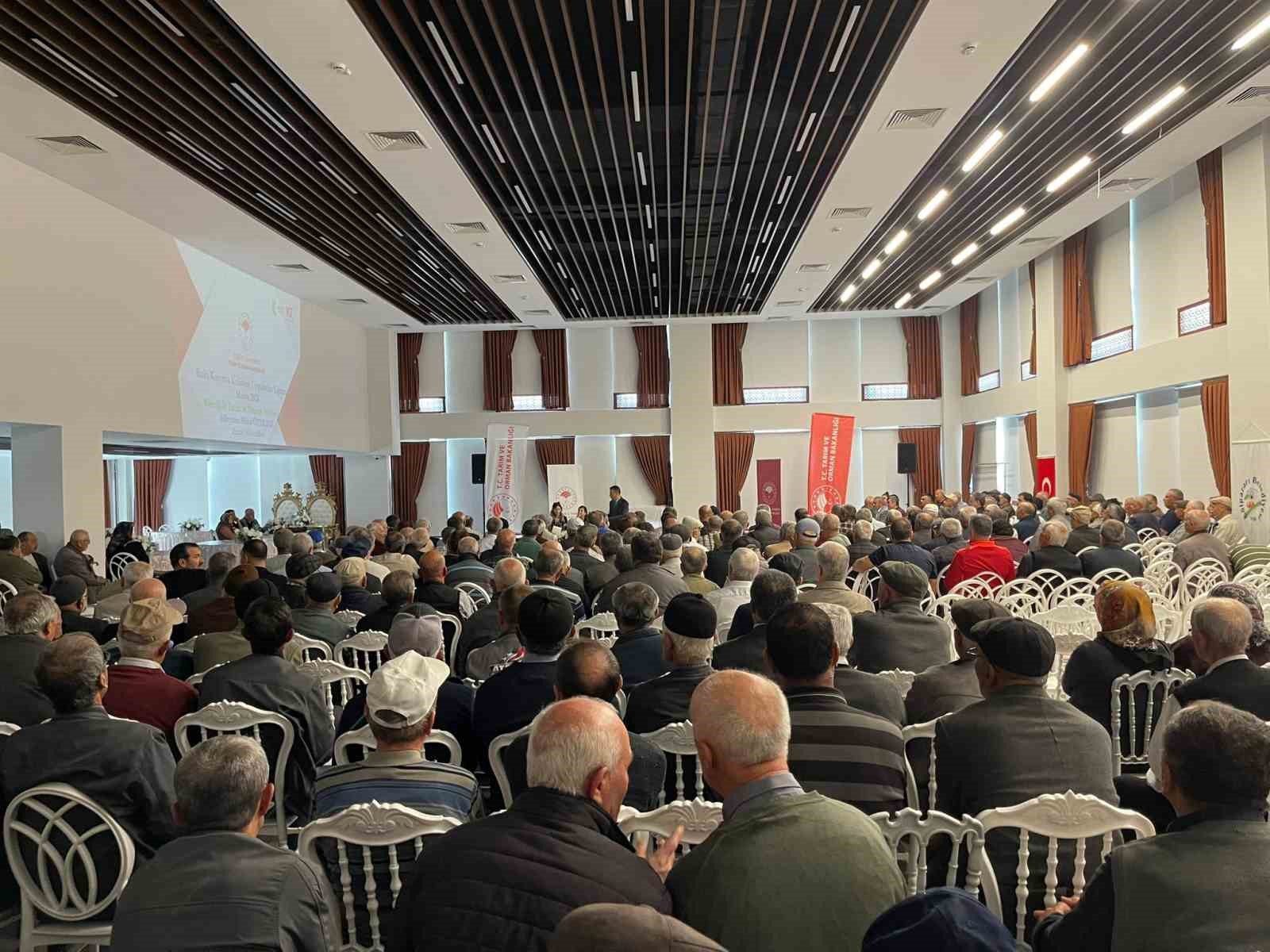 bilecik-te-ciftcilere-b-recete-egitimi