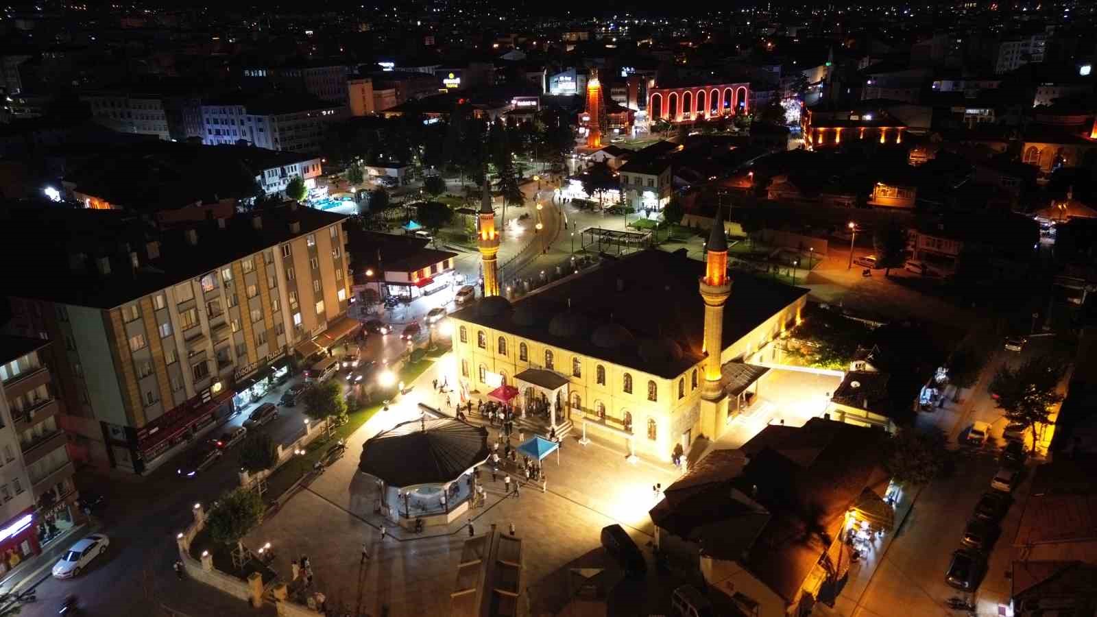 corum-da-mevlid-kandili-dualarla-idrak-edildi