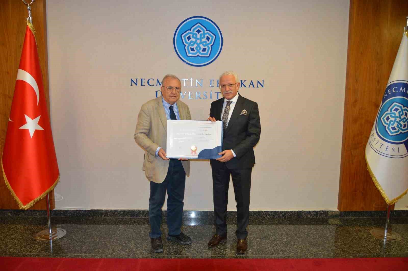 neu-tip-fakultesinin-egitim-kalitesi-tescillendi