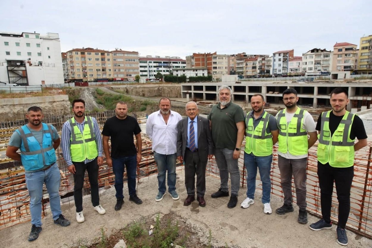baskan-guler-millet-bahcesi-ve-millet-duzu-projelerimiz-hizla-yukseliyor