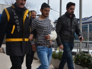 Gasp Ettiği Araçla Köfteciye Dalan Katil Zanlısına 30 Yıl Hapis