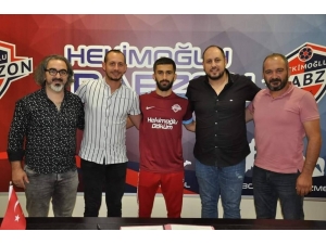 Hekimoğlu Trabzon Fk, Deniz Erdoğan İle 3 Yıllık Sözleşme İmzaladı
