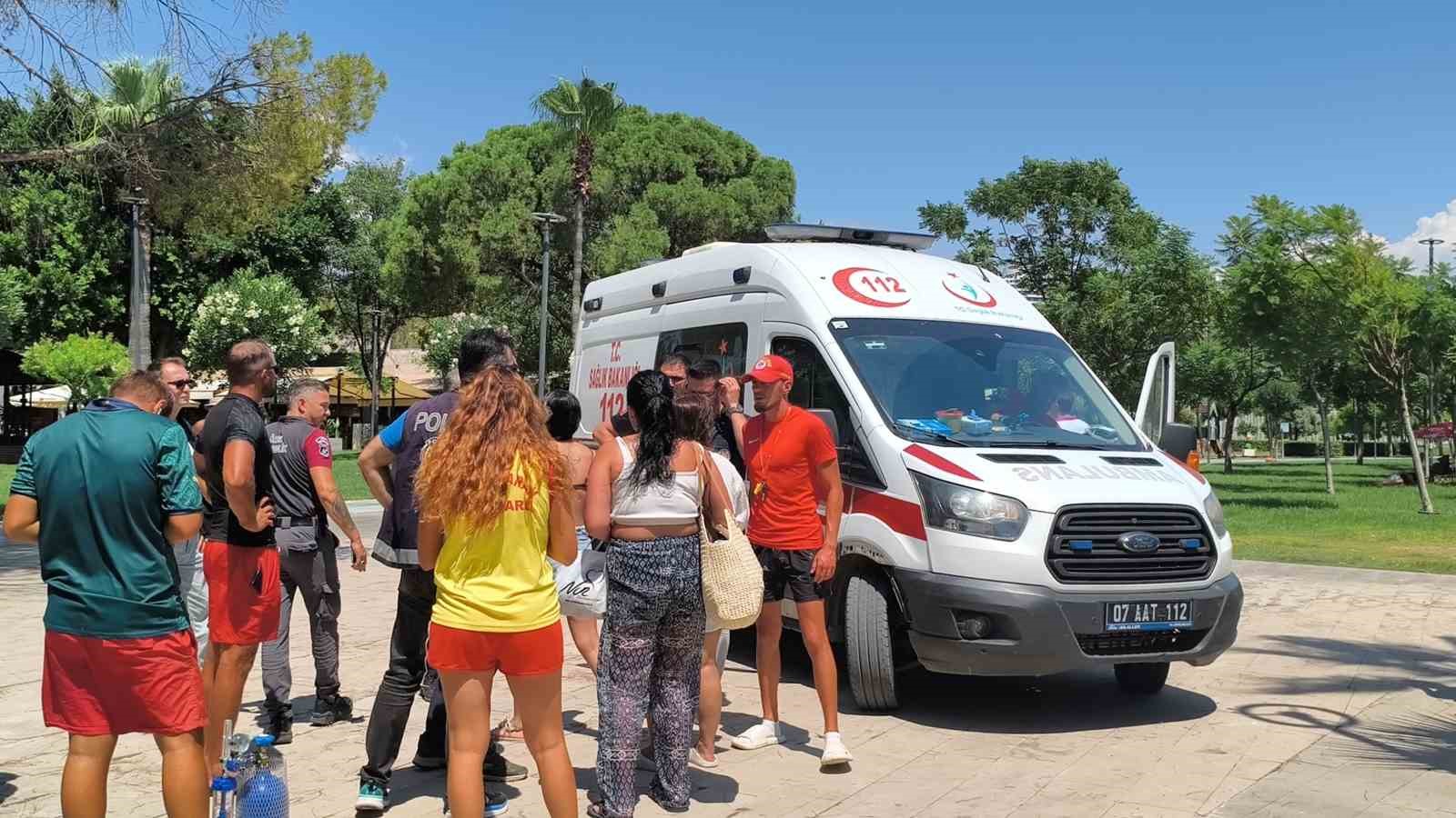 bogulma-tehlikesi-geciren-gencin-yardimina-cankurtaranlar-yetisti