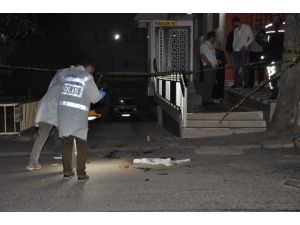 Kız Arkadaşını Yaraladıktan Sonra İntihar Etti