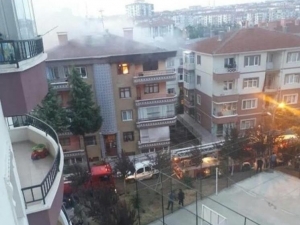 Baba, Yangında Küçük Kızını Kurtarırken Dumanlara Yenik Düştü