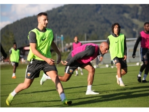 Kayserispor’un Avusturya Kampı Başladı