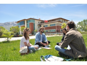 Neü’de Bazı Bölümlere İlk Defa Öğrenci Kabulü Yapılacak