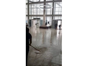 Muğla’da Yağmur Yağdı, Hastane Su Altında Kaldı