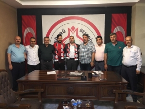 Karaköprü’de Gençler Yuvada Kaldı