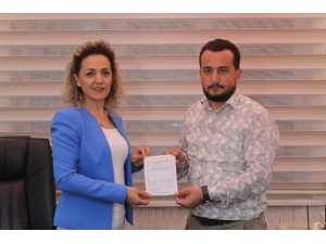 Din Görevlileri 15 Temmuz’daki Mesai Ücretlerini Şehitler İçin Bağışladı