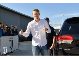 Matthijs De Ligt Resmen Juventus’ta