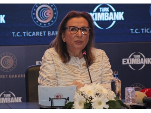 Ticaret Bakanı Pekcan: "İhracatımız İlk 6 Ayda Cumhuriyet Tarihi Rekoru Kırarak 88,2 Milyar Dolara Ulaştı"