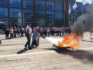 Belediye Personellerine Yangın Eğitimi