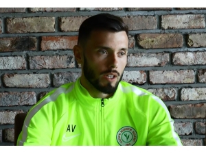 Amedej Vetrih: "Bireysel Değil, Takım Oyuncusuyum"