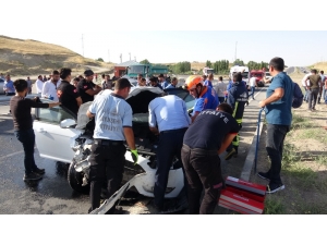 Van’da Trafik Kazası: 6 Yaralı