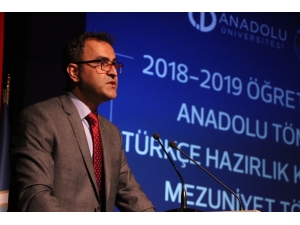 Tömer Öğrencilerinden Renkli Mezuniyet