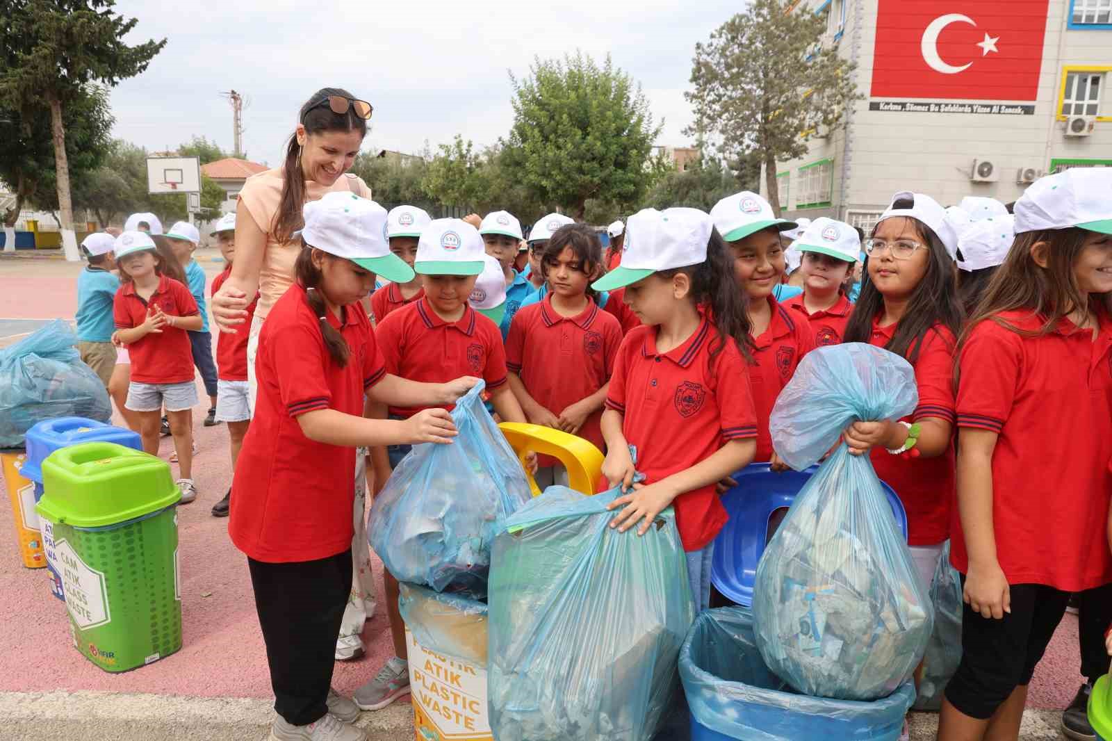 minik-ogrencilerden-sifir-atik-farkindaligi