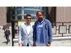 Oyuncu Hakan Meriçliler’e Hakaret Davasında Karar