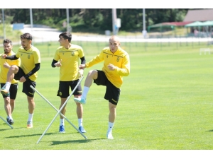 Gökhan Töre Yeni Takımıyla İlk Antrenmanına Çıktı