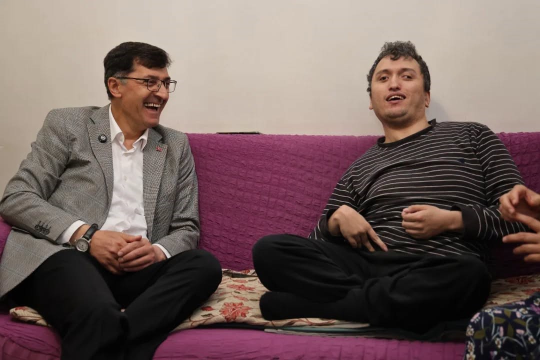 baskan-kahveci-ozel-vatandaslarimizin-yaninda-olmayi-surdurecegiz