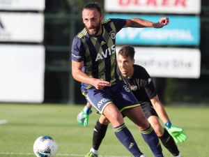 Fenerbahçe Özel Maçta Bursaspor’u 2-0’la Geçti