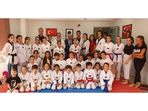 Başkan Ataç, Tekvandocularla Buluştu