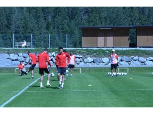 Kayserispor Avusturya’da Hazırlıklarını Sürdürüyor