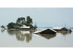 Hindistan’daki Selde Ölü Sayısı 150’yi Aştı