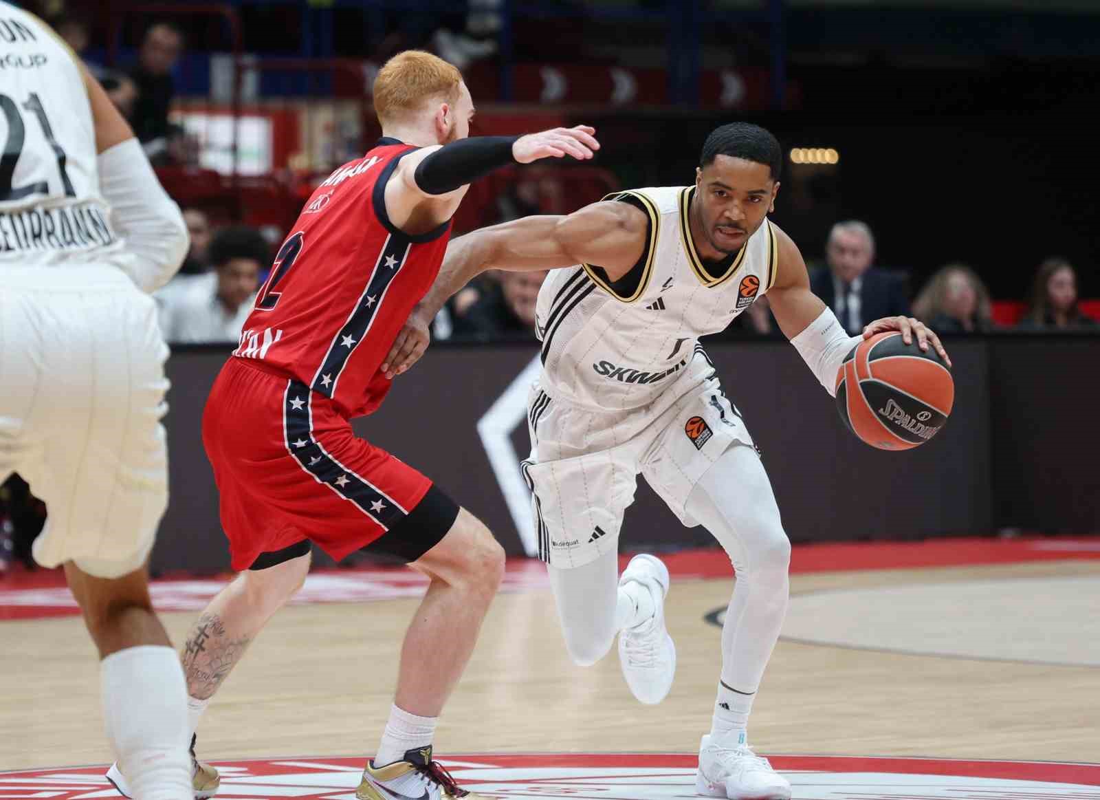 trabzonspor-basketbol-shaquille-harrison-i-kadrosuna-katti