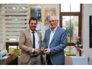 Başkan Kurt’tan Muhtarlara Hayırlı Olsun Ziyareti