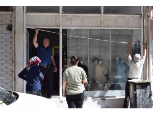 Merdivenden Düşen Şahıs Ağır Yaralandı