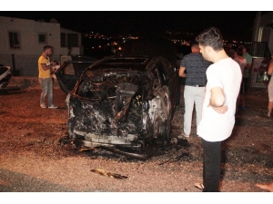 Bodrum’da Lüks Cipi Havlu İle Tutuşturup Yaktılar