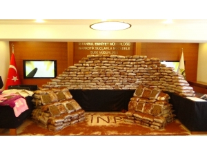 İstanbul’da 12 Milyonluk Yarım Ton Uyuşturucu Ele Geçirildi