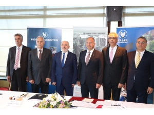 Yaşar Üniversitesi Üniversite Adaylarına Rehberlik Edecek