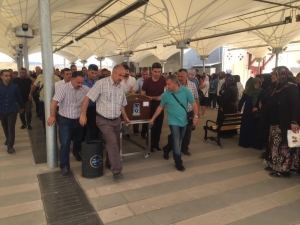 Canı Pahasına Yanan Evden Kurtardığı Kızının Ardından Baba Da Hayata Tutunamadı