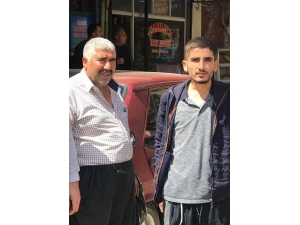 Anne Ve Oğlu 5 Ayda Geçirdikleri İki Kazadan Da Yaralı Kurtuldu