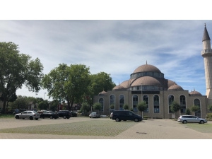 Almanya’da Bir Camiye Daha Tehdit Mektubu Gönderildi