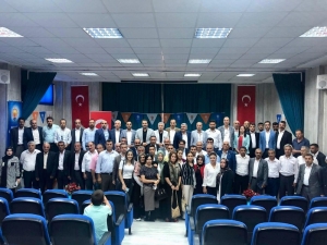 Ak Parti’den ‘Genişletilmiş İl Danışma Meclisi’ Toplantısı