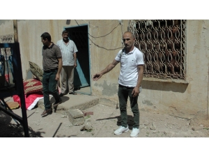 Suriye’den Atılan Roket Şanlıurfalı Aileyi Çay İçerken Yakaladı