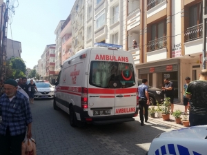 Esenyurt’ta Saplantılı Aşık Dehşeti: 2 Yaralı