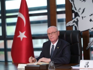 Kazım Kurt: “Özgür Basın Geleneğine Sahip Çıkmalıyız”