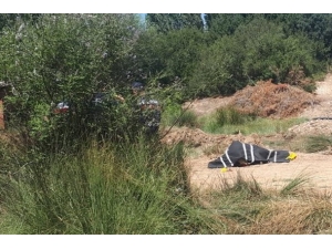 Çanakkale’de Dere Kenarında Tabancayla Vurulmuş Erkek Cesedi Bulundu