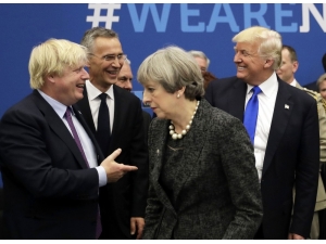 Trump’tan İngiltere’nin Yeni Başbakanına Tebrik: “Muhteşem Olacak”