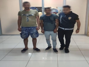 Aranan İki Şüpheli Polisten Kaçamadı