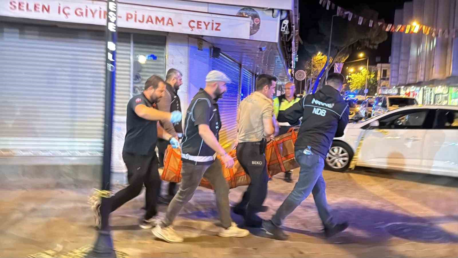 kades-ihbarina-giden-polise-ates-acildi-eski-esini-ve-polisi-yaralayan-sahis-intihar-etti