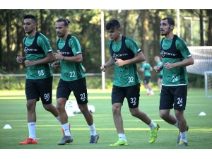 Konyaspor’un Hollanda Kampı Başladı